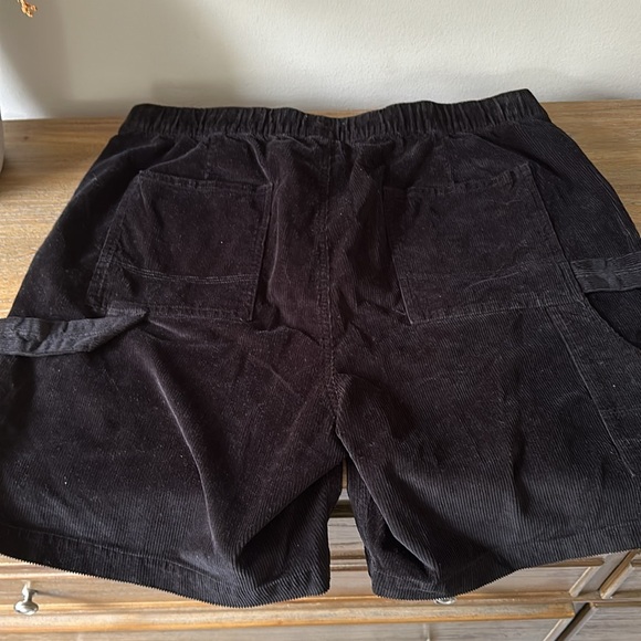 Corduroy Shorts - Picture 3 of 5